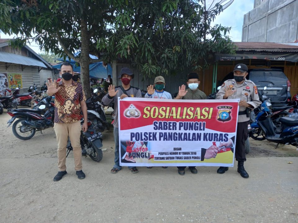 Sasar Parkiran Pasar, Personil Pangkalan Kuras Sosialisasikan Saber Pungli