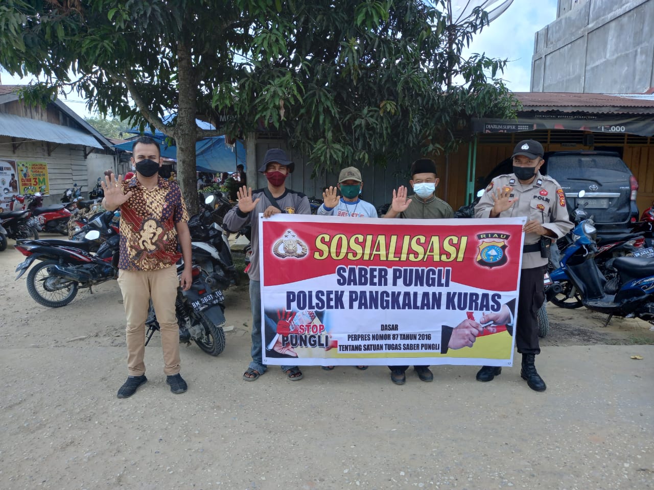 Sasar Parkiran Pasar, Personil Pangkalan Kuras Sosialisasikan Saber Pungli