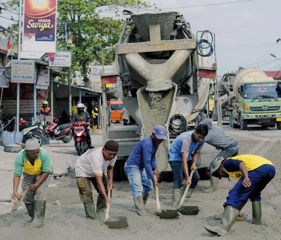 Gerak Cepat, Dinas PUPR Pekanbaru Beton Jalan Darma Bakti