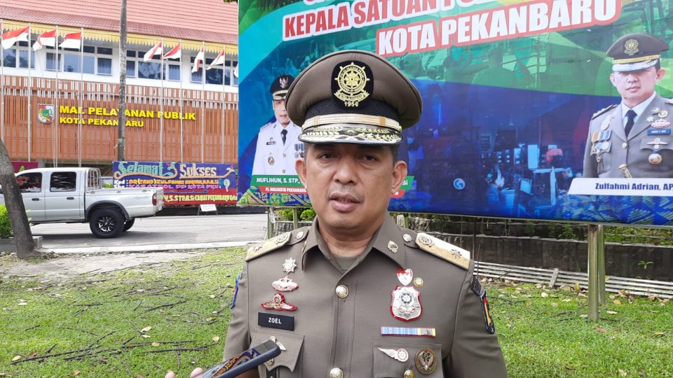 Kepala Satuan Polisi Pamong Praja (Satpol PP) Kota Pekanbaru Zulfahmi Adrian