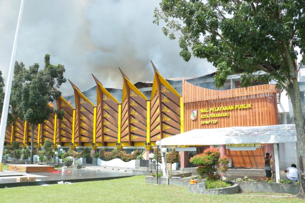 Kebakaran Gedung MPP Pekanbaru, Pelayanan akan Dialihkan ke Gedung C