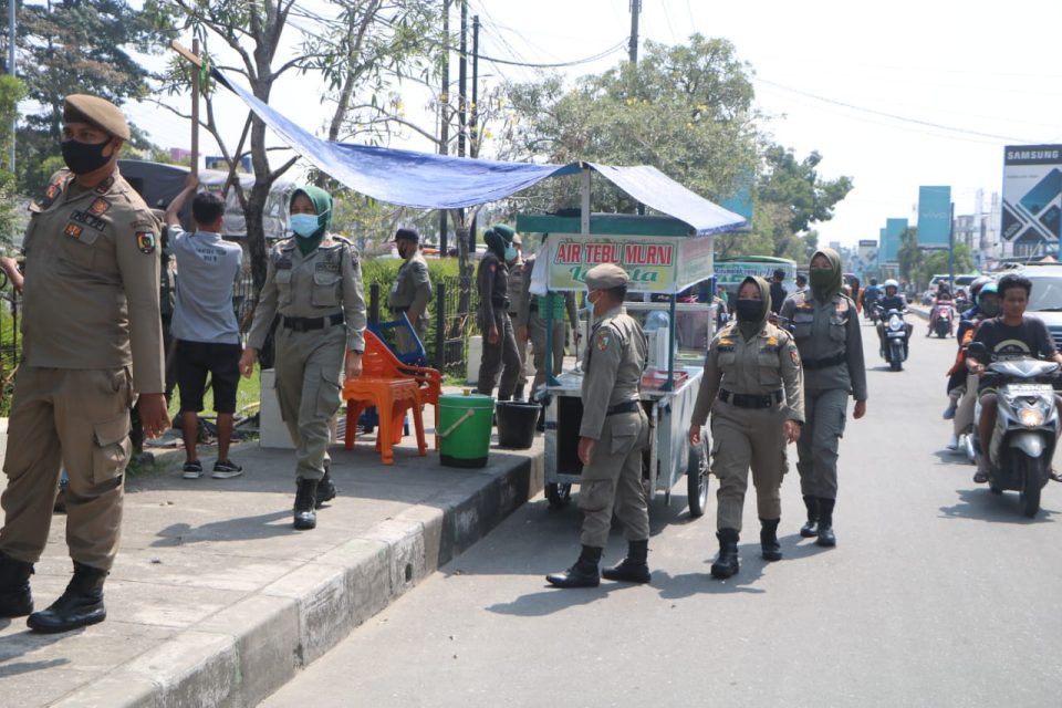 Persoalan PKL di HR Soebrantas Jadi Sorotan, Wali Kota Perintahkan Satpol PP Bertindak